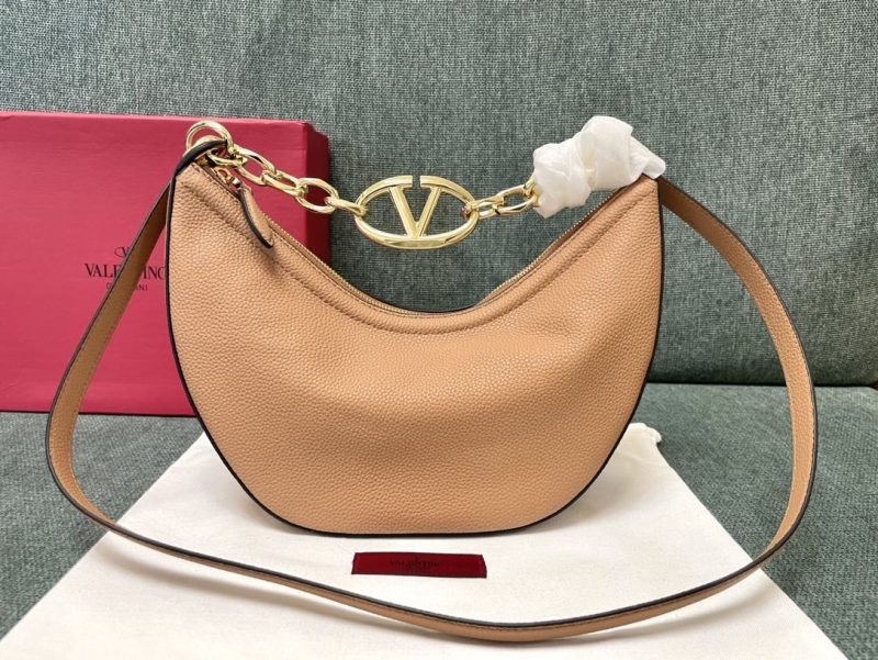Va1e*ntin0 hobo bag